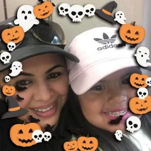 Meet your Posher, Karina